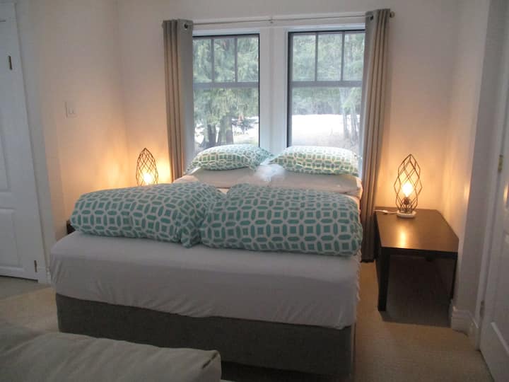 Cama doble tamaño queen n.º 1 - Habitación adicional n.º 4