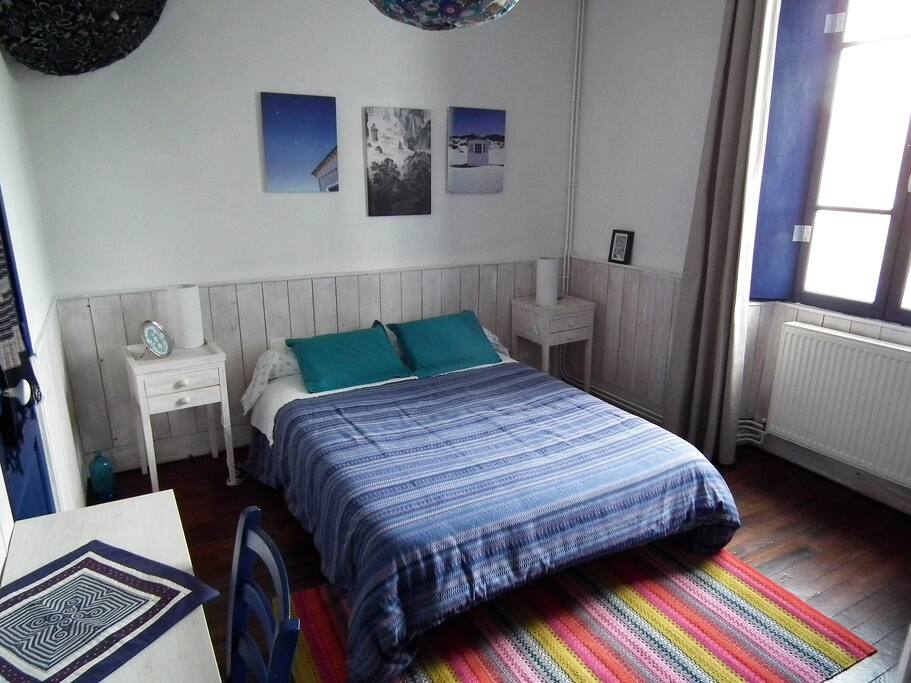 "Chambre Bleue" (1/2)