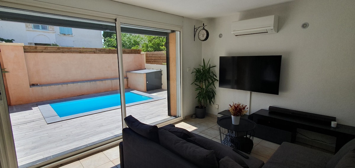 Airbnb con mejor rendimiento: Cozy house with pool and sea en Marseille