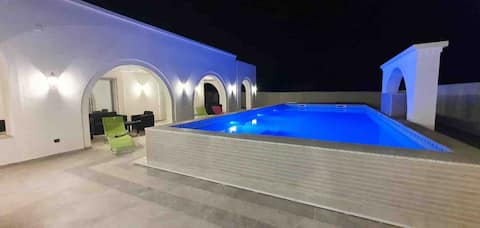 Villa Jenna & Villa Zakia - Luxury, Pool & Quiet