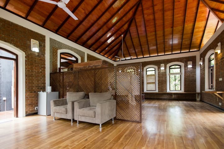 Sr Spacious Suite + Private Plunge Pool - Sri Lanka
