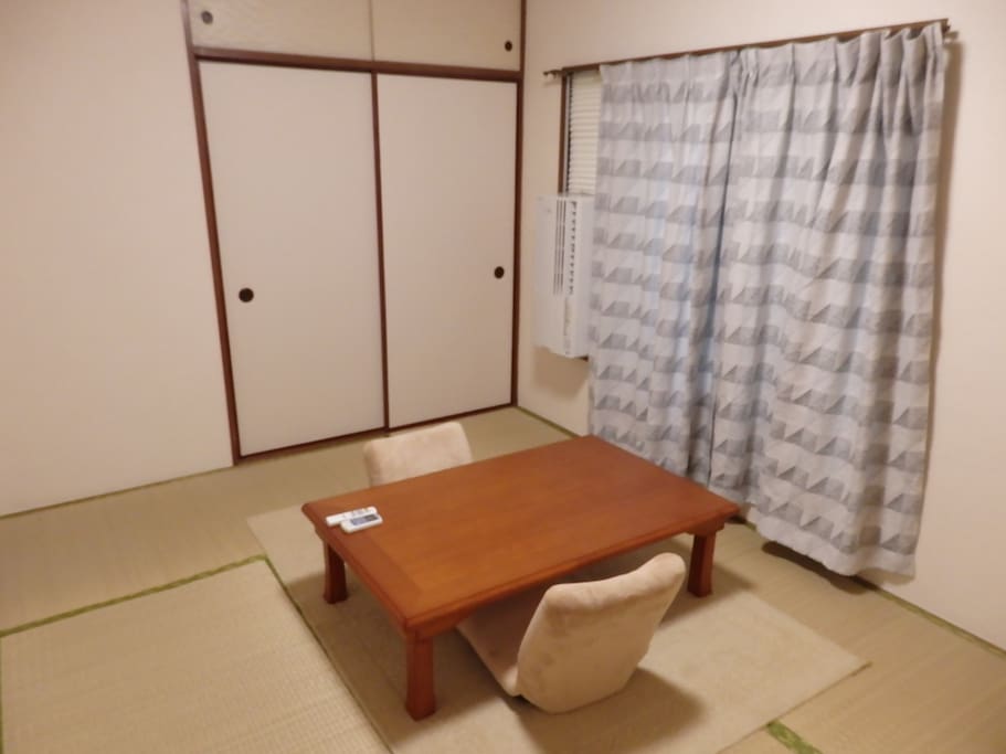 和室
Japanese-style room
Japanischen Stil Zimmer