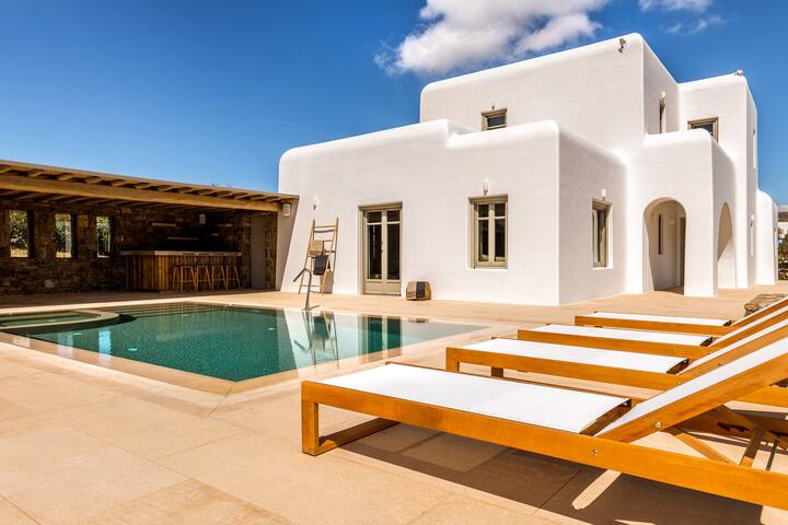 Villa Aloni gallery image 2