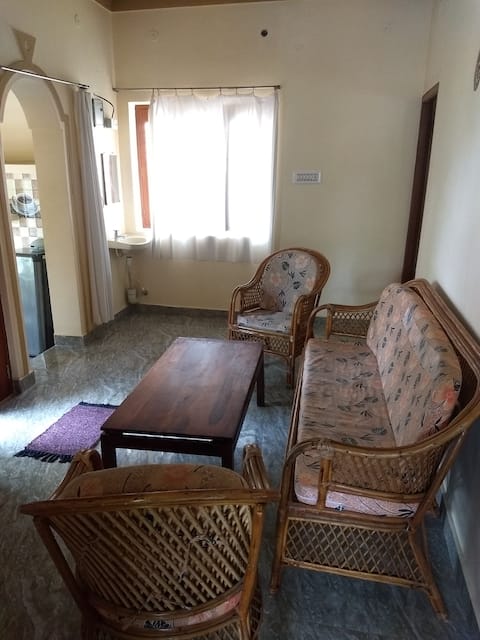 New Luxury House Near Ramana with AC & WIFI