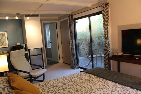 Diamond House: private guest suite in nature