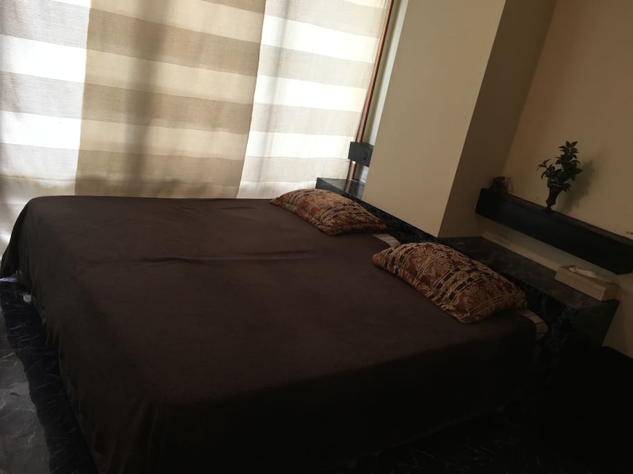 Bedroom 2F (private)