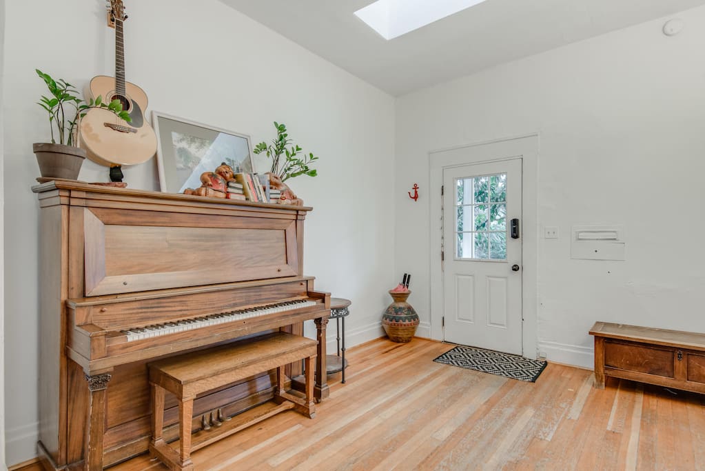 You're welcomed to play the piano and the guitar.