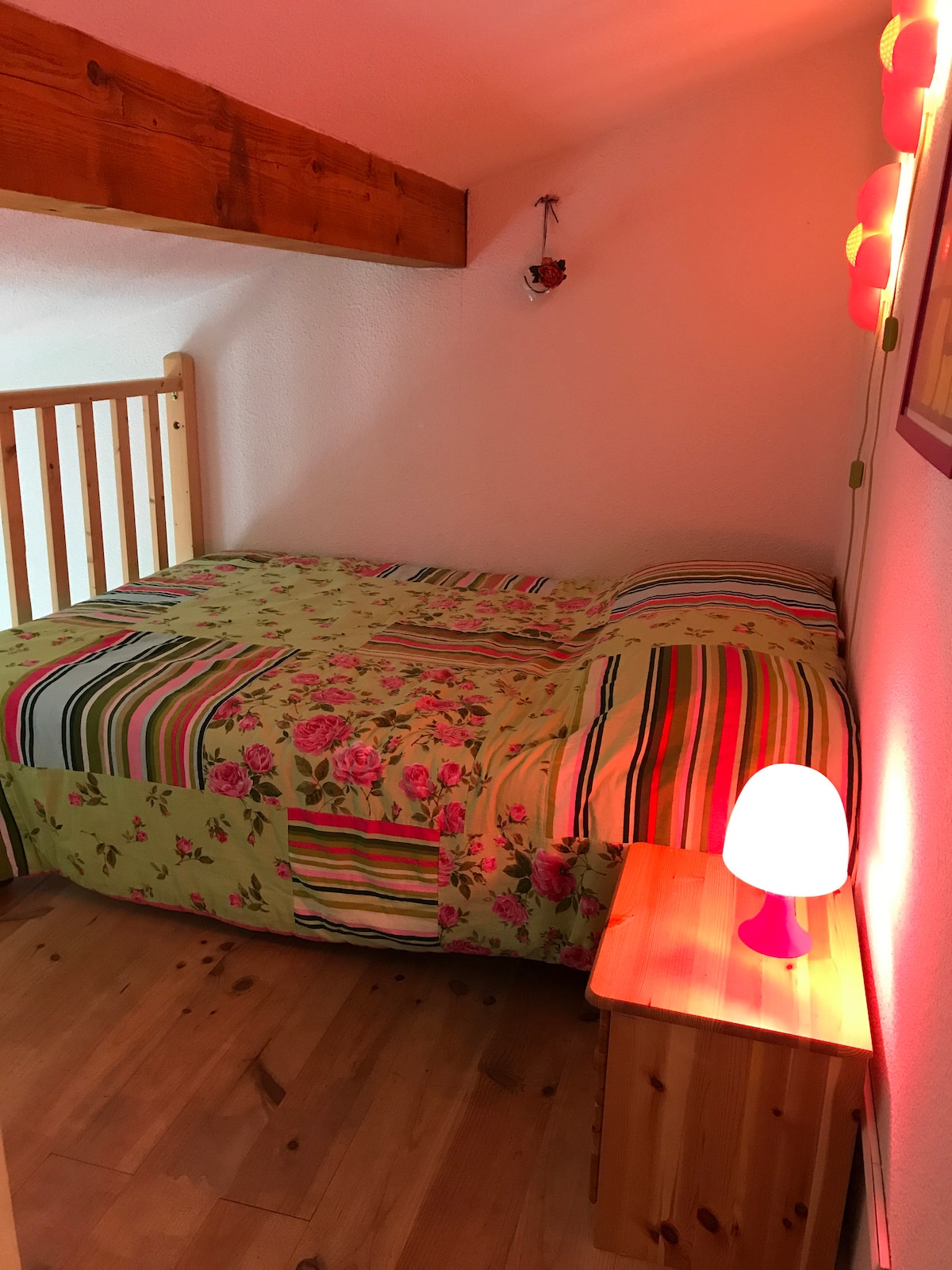 วิลล่า 1: ห้องนอน 3 บนชั้นลอย