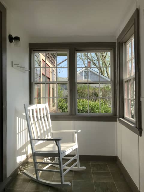 Top performing Airbnb: Nantucket Bungalow Break in Nantucket