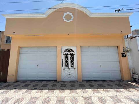 (1) NICE PLACE TO STAY IN NUEVO LAREDO MEXICO #1