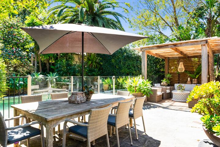 The Sanctuary Hideaway gallery image 5