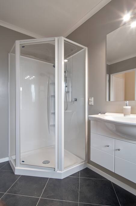 The modern, clean shower.