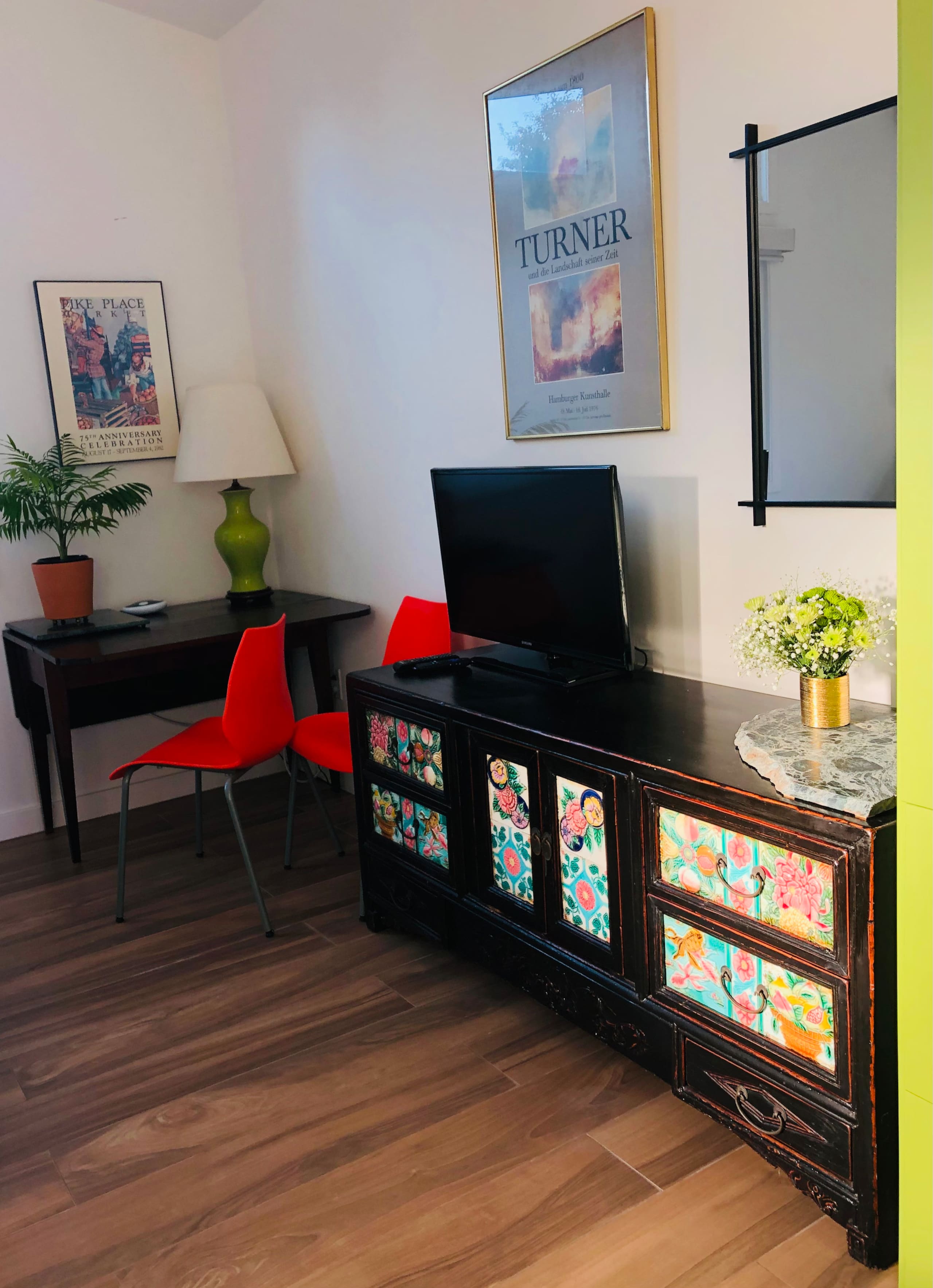 Guesthouse in San Francisco · ★4.98 · Studio · 1 bed · 1 bath - Image 9
