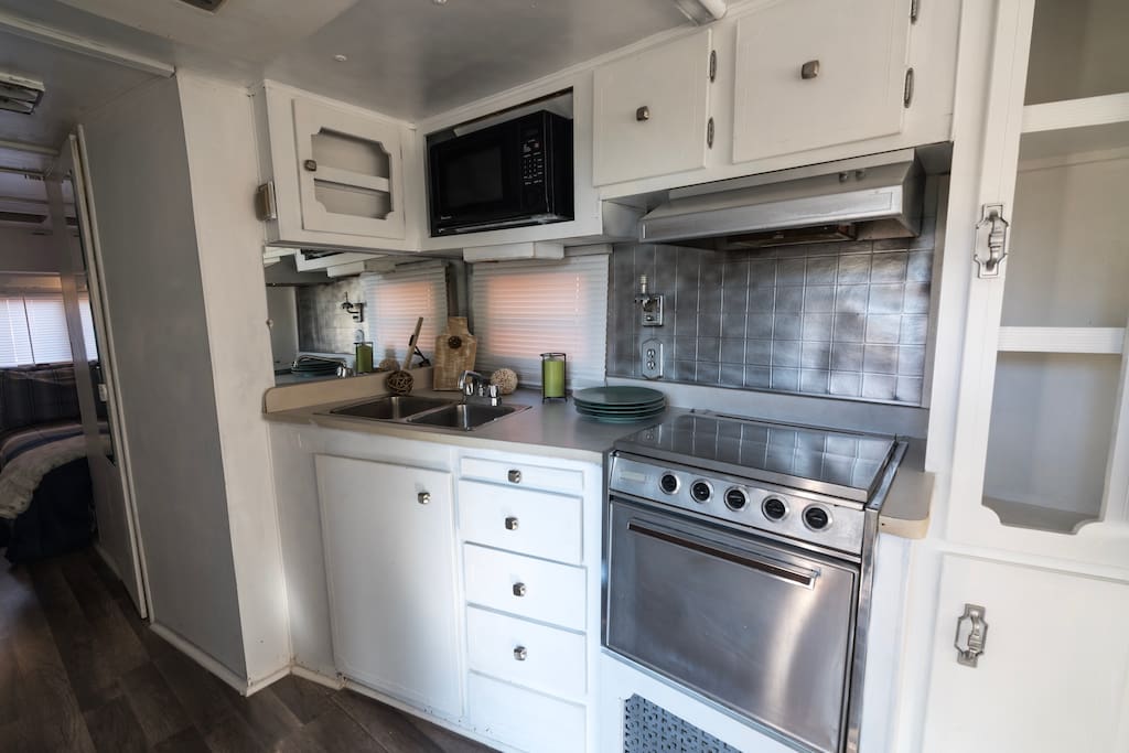 Small & cozy kitchen