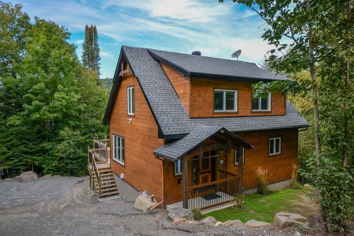 Airbnb Montcalm Vacation Rentals Places To Stay