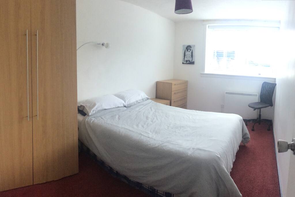 Available double bedroom