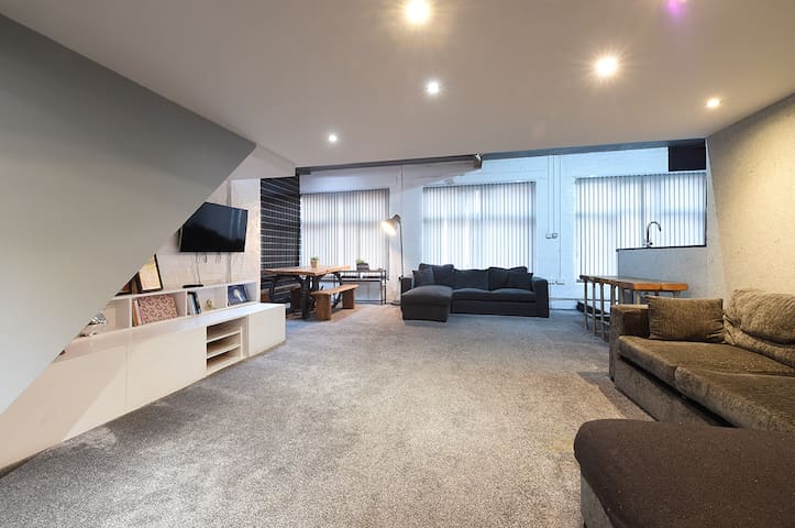 Penthouse warehouse Slps 18 (61) Mcr City Centre