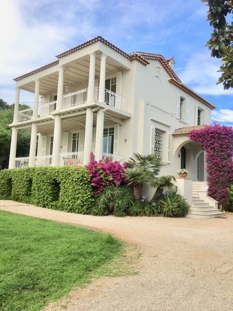 A Piece of Heaven in Cap D'Antibes