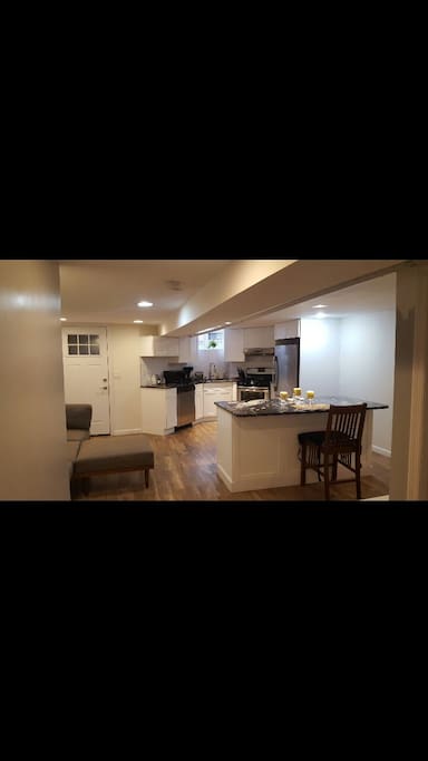 Kitchen & dining room