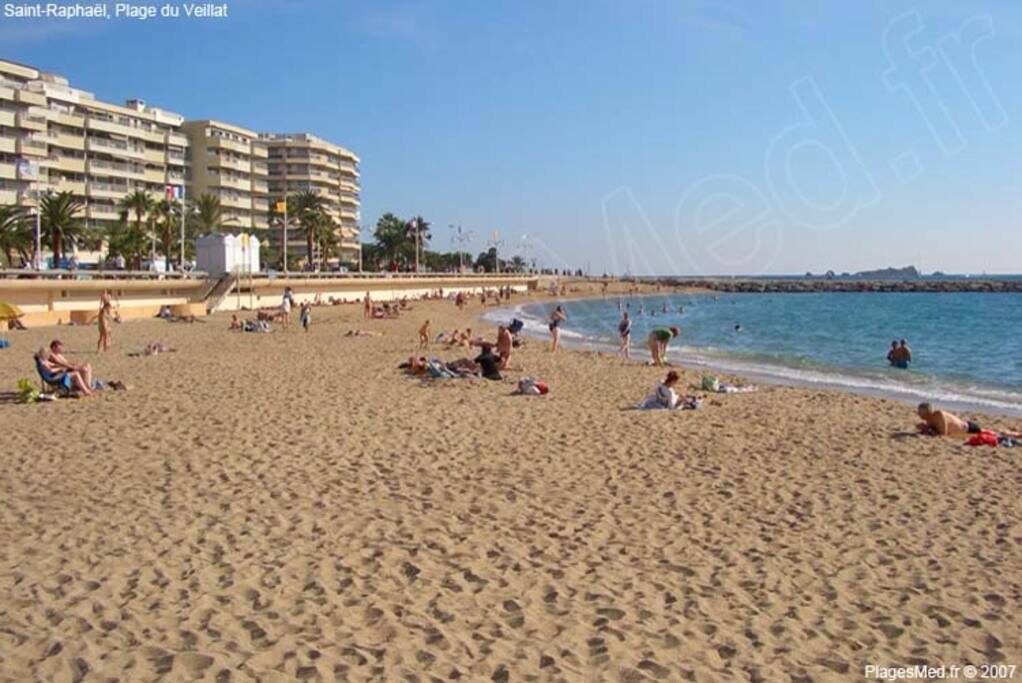 Plage du veillat. A 5 mn à pied