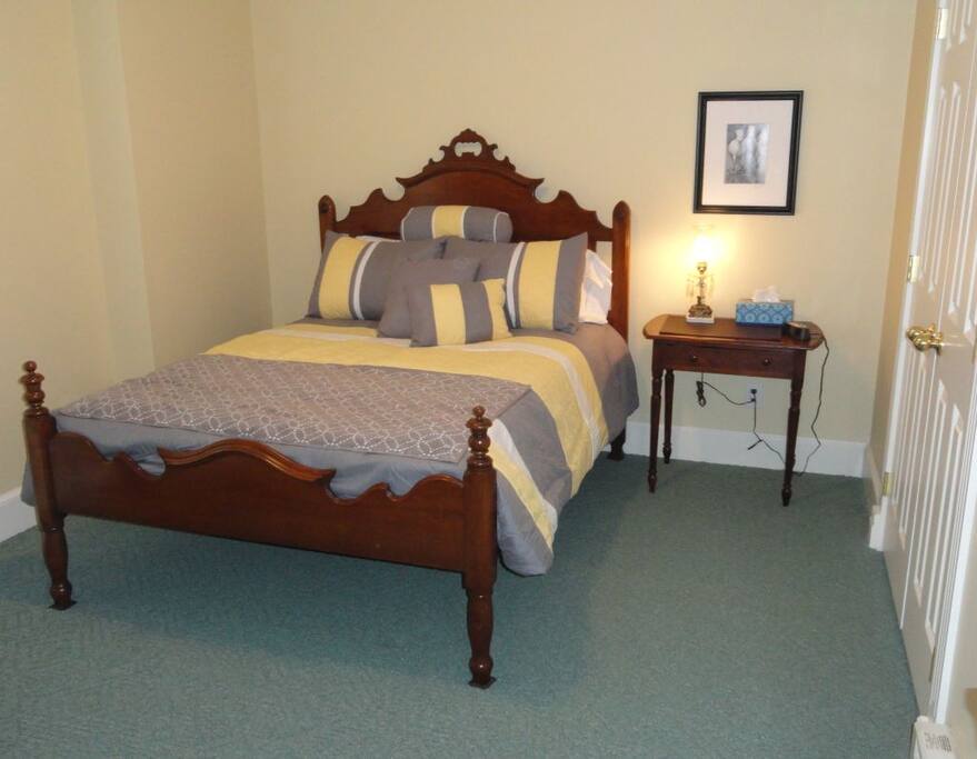 Full Size Bed