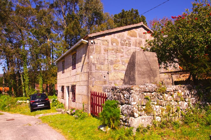 Antigua Casa de Piedra Restaurada - Casas en alquiler en Carnota