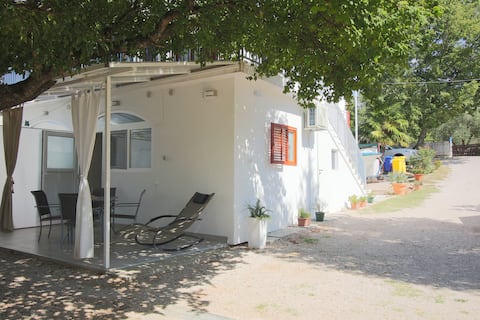 APARTMENT(2+2) WITH 1 BEDROOM