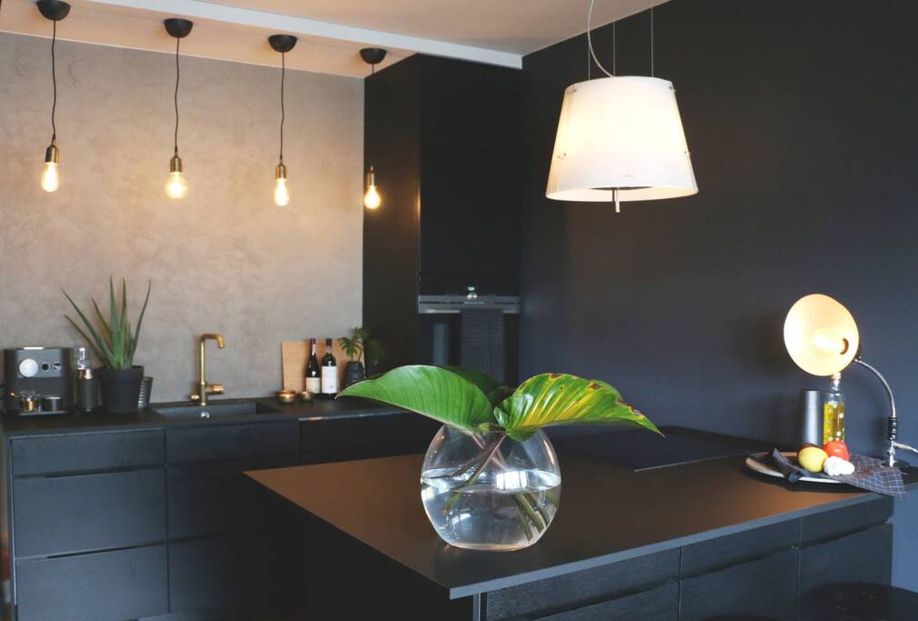 Luxurious kitchen with everything you'll need.