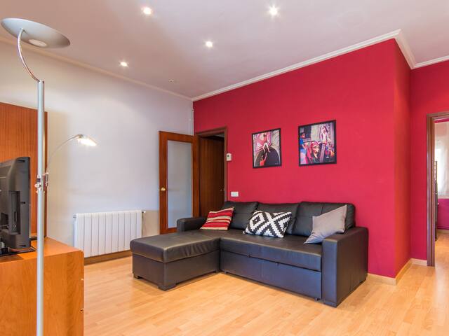 3 BR WITH VIEWS IN SANT ANTONI gallery image 3