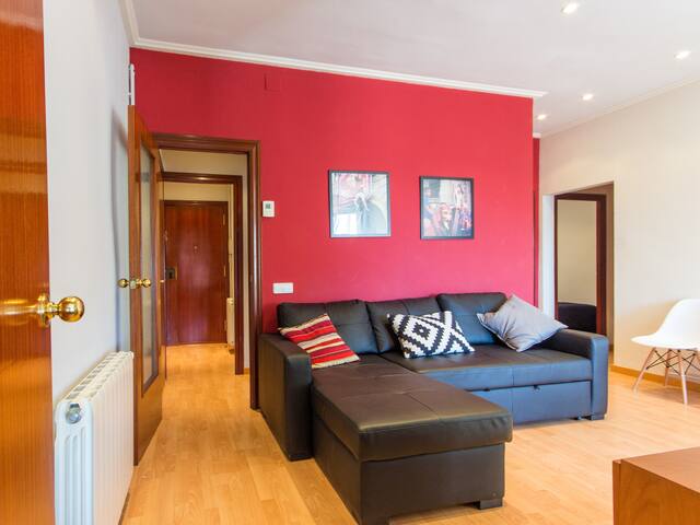 3 BR WITH VIEWS IN SANT ANTONI gallery image 5