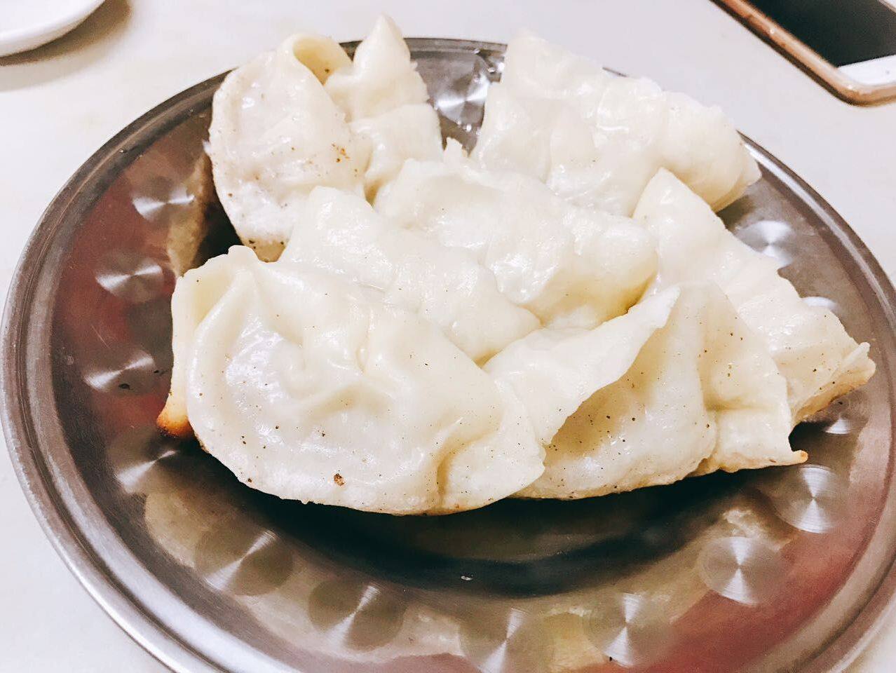 大概是上海滩皮最薄的锅贴了 上海旅游攻略 尽在airbnb爱彼迎 大概是上海滩皮最薄的锅贴了 上海旅游攻略 尽在airbnb爱彼迎