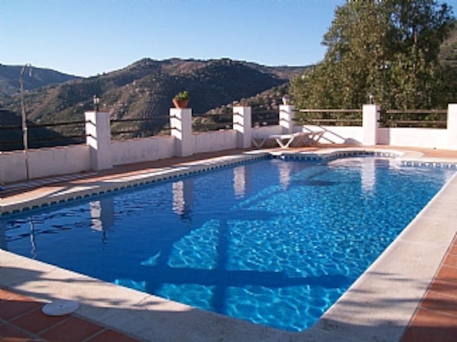 Wonderful 9 x 5 Swimming Pool