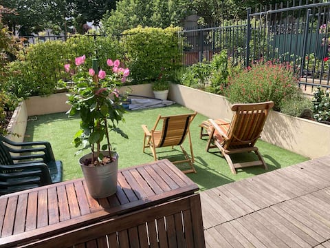 3 room loft on garden 4 km from PARIS + Parking