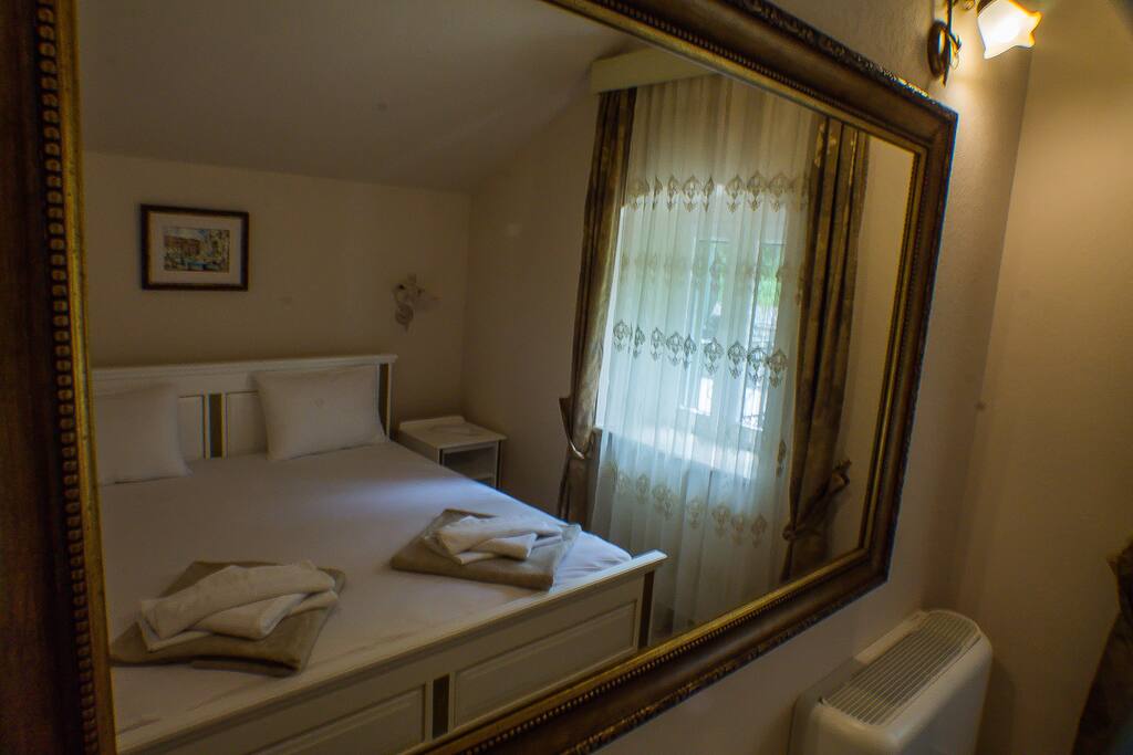 Double room with mountain view - attic