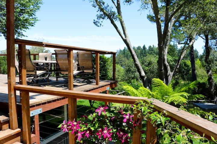 The Lone Palm - Wine Country Retreat And Offsite - Sebastopol, CA
