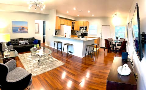 Popular Airbnb listing: Chic mid century modern home in Riverside Heights