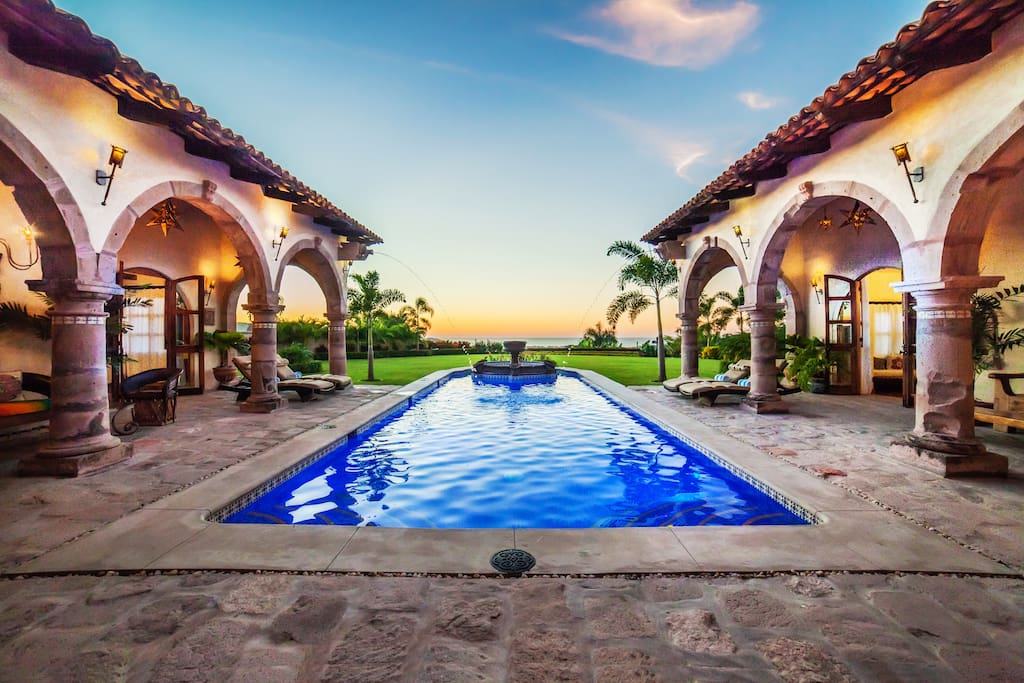 Luxury "HACIENDA ANTIGUA" Featured on travel show! Villas for Rent in