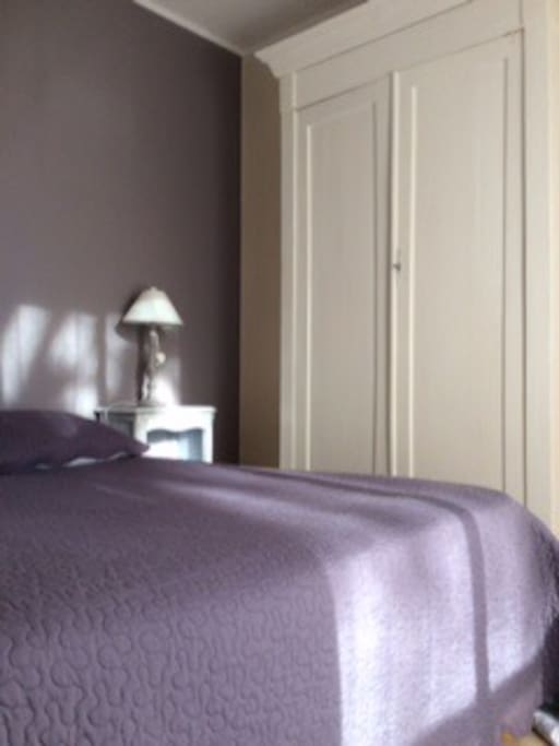 Chambre lit 140