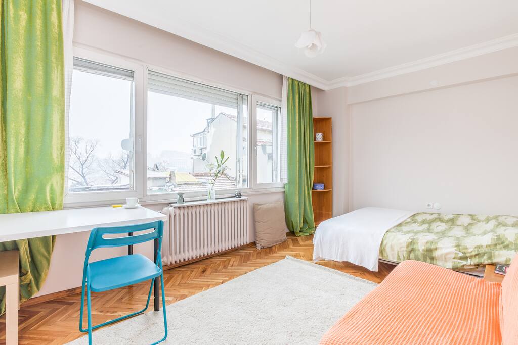 Big bedroom, with a double bed and a working space