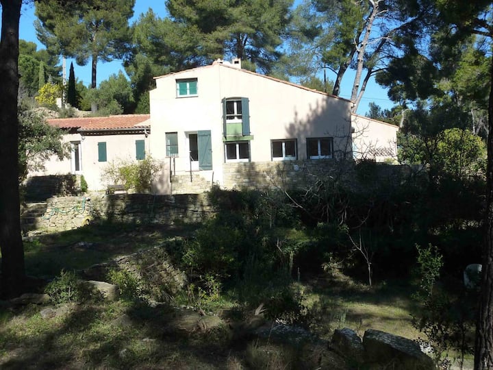 Maison Provençale Ancienne Au Milieu Des Pins - Carnoux-en-Provence