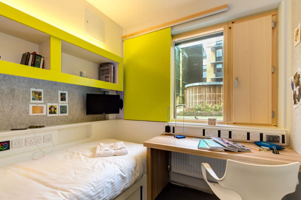 Single Room