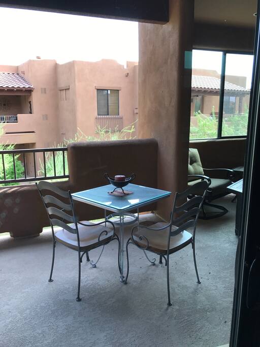 Dine on the patio
