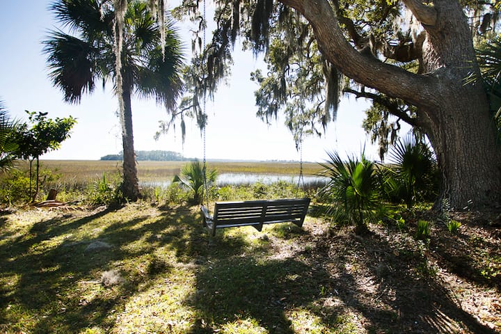 Low Country Farmhouse