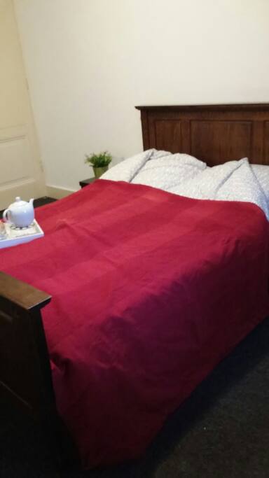 Slaapkamer met 2 persoonsbed