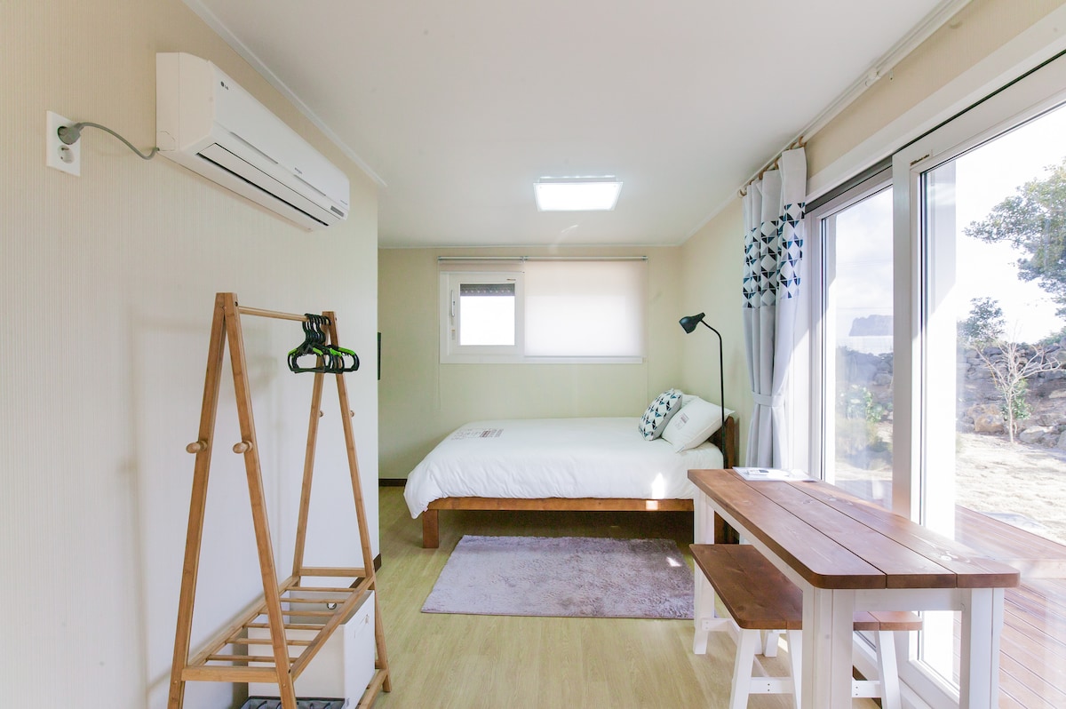 Innrétting í stúdíói 