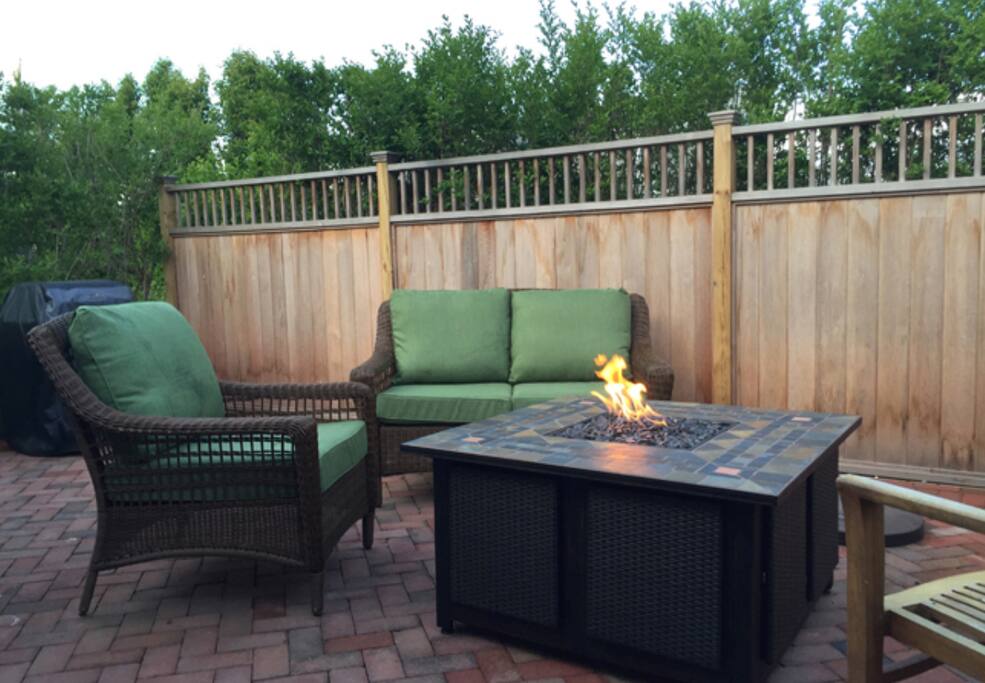 Patio with fire pit.