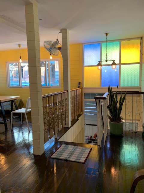 Baan#45A: 4BRs/4BA - house in center of OldTown BK