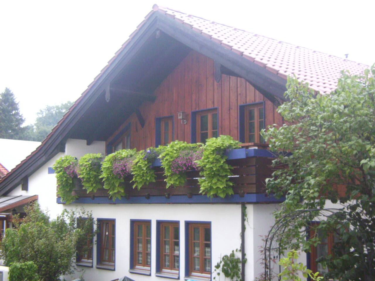 Cozy 3 Bedroom Apartment Houses For Rent In Pocking