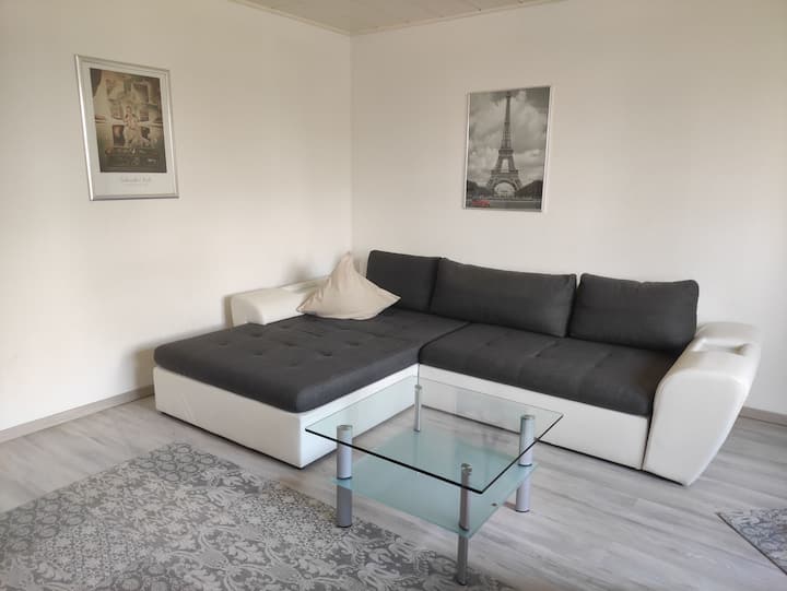 Moderne Ferienwohnung Zentral - Wolfsburg