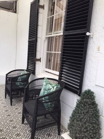 Cosy Cape Town cul de sac cottage gallery image 3